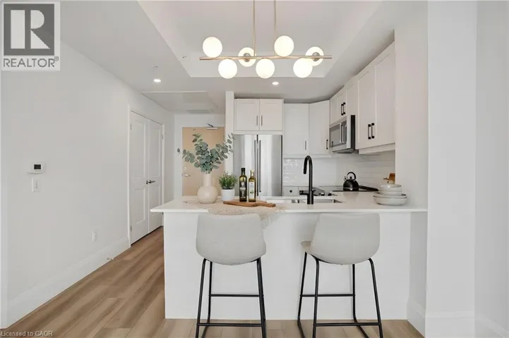 60 CHARLES Street W Unit# 1904, Kitchener, Ontario N2G0C9