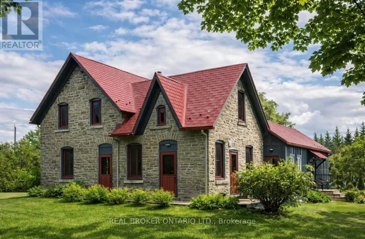 2090 BEACH ROAD, North Grenville, Ontario K0G1S0