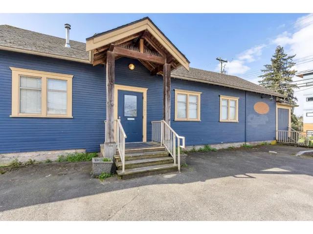 2682 GLADYS AVENUE, Abbotsford, British Columbia V2S3X8