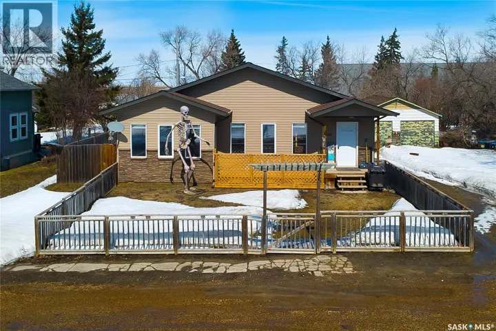106 Colborne AVENUE, Viscount, Saskatchewan S0K4M0