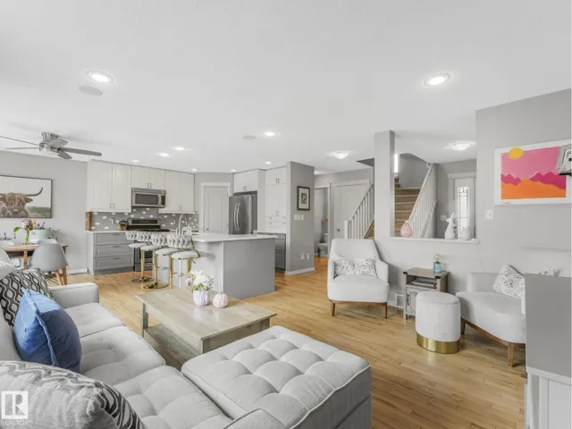 2354 TAYLOR CL NW, Edmonton, Alberta T6R3J8