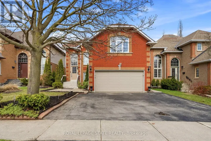 166 BOULDING AVENUE, Hamilton (Waterdown), Ontario L0R2H3