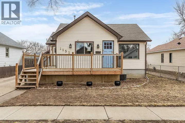 1152 Braemar Street SE, Medicine Hat, Alberta T1A0W2