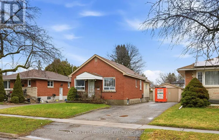 347 NIPIGON STREET, Oshawa (McLaughlin), Ontario L1J4P1