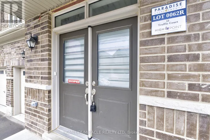 13 TRUFFLE COURT, Brampton (Northwest Brampton), Ontario L7A5A6