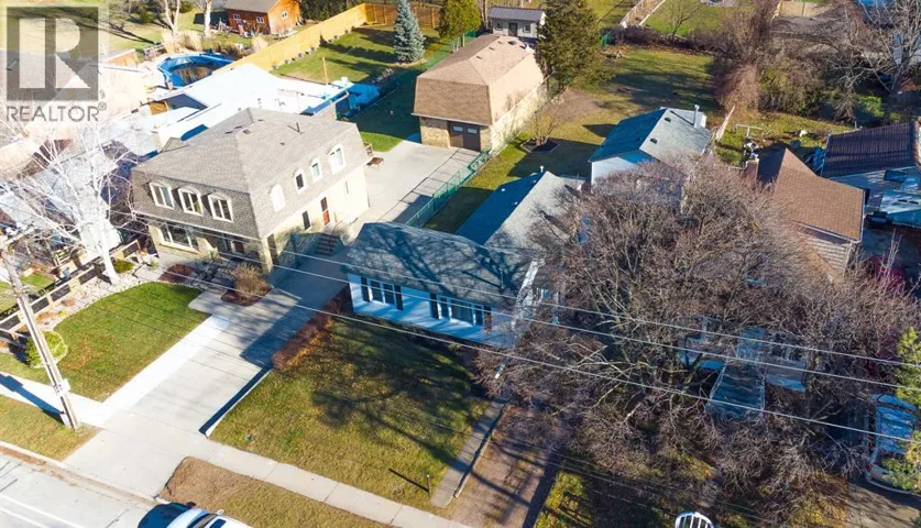 1474 COLBORNE ROAD, Sarnia, Ontario N7V3M2