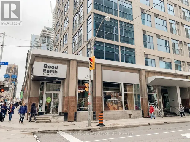 8 WELLESLEY STREET, Toronto (Church-Yonge Corridor), Ontario M4Y1G2