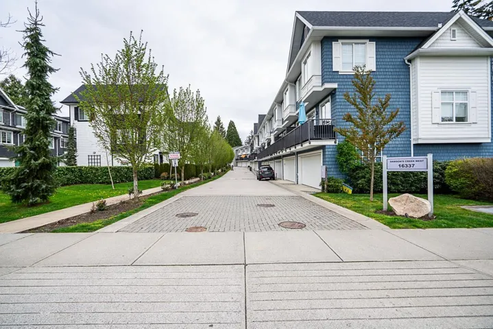 13 16337 15 AVENUE, Surrey, British Columbia V4A0C3