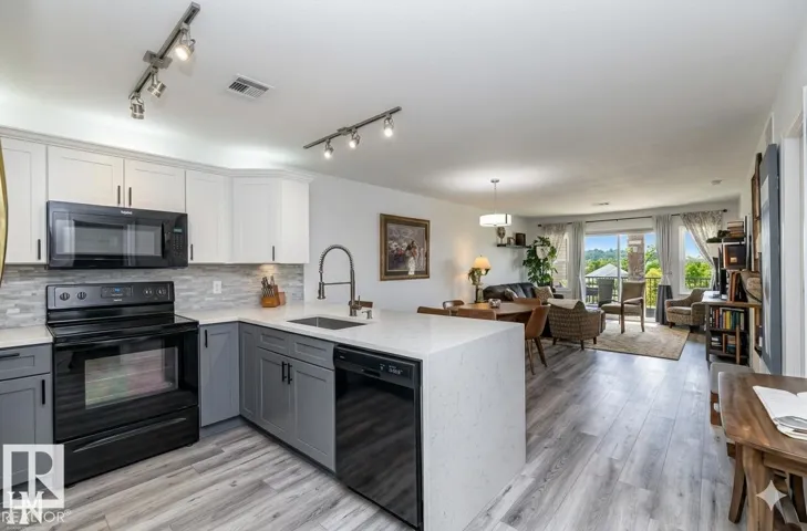 400 PALISADES WY, Sherwood Park, Alberta T8H0H4