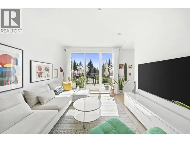 209 9888 UNIVERSITY CRESCENT, Burnaby, British Columbia V5A0G4