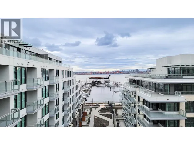 755 HARBOURSIDE DRIVE, North Vancouver, British Columbia V7P0G1