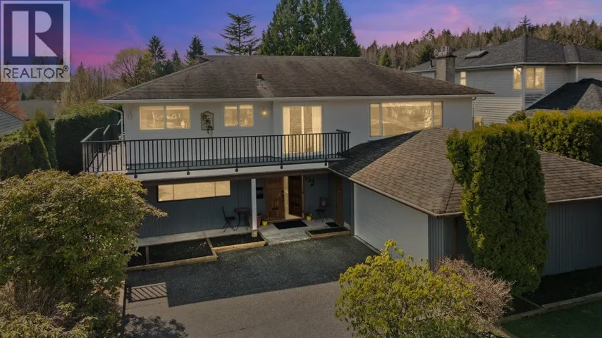 739 E 26TH STREET, North Vancouver, British Columbia V7K1A3