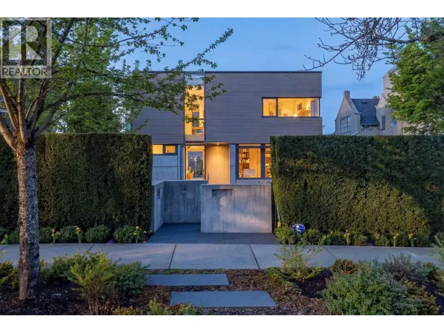 2723 W 30TH AVENUE, Vancouver, British Columbia V6L1Y8