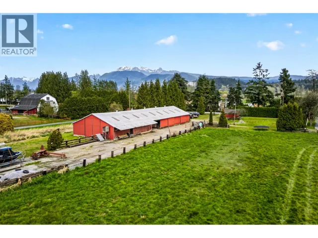15023 HARRIS ROAD, Pitt Meadows, British Columbia V3Y1Z1