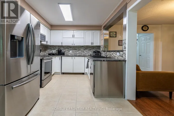 65 WEST PARK AVENUE, Bradford West Gwillimbury, Ontario L3Z0A7