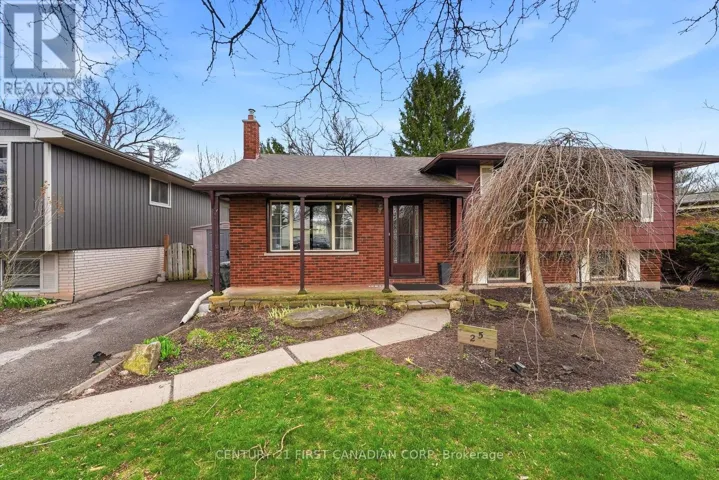 25 GLANWORTH AVENUE, St. Thomas, Ontario N5R1E5
