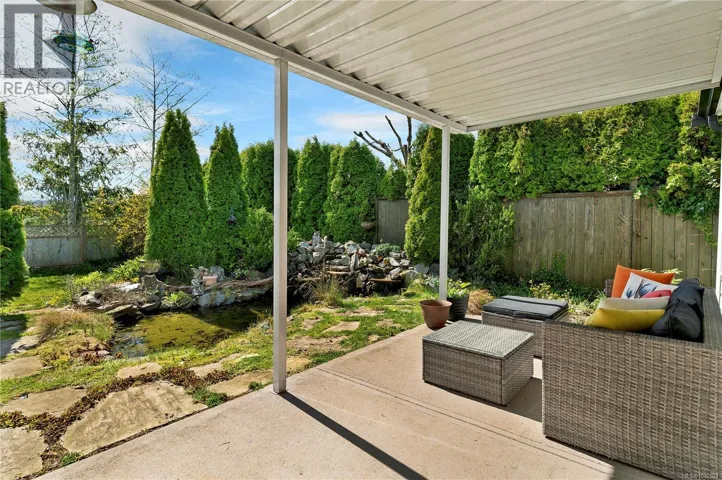 437 Rockland Rd, Campbell River, British Columbia V9W1N7