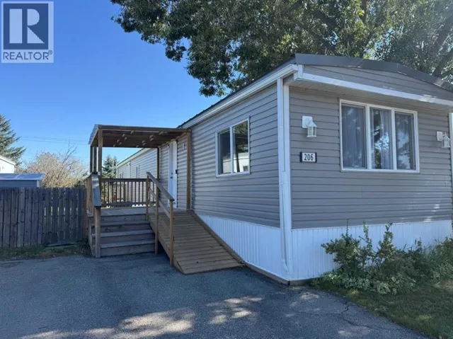 206 Polar Avenue, High River, Alberta T1V1J4