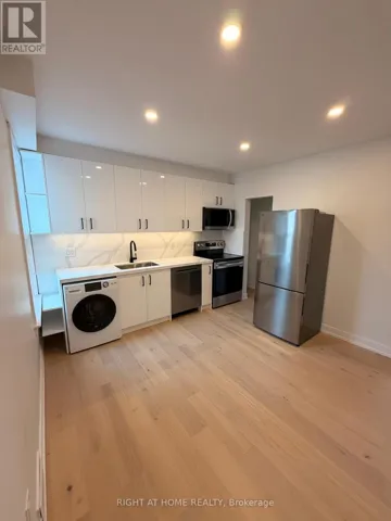 2 - 751 DUPONT STREET, Toronto (Dovercourt-Wallace Emerson-Junction), Ontario M6G1Z5