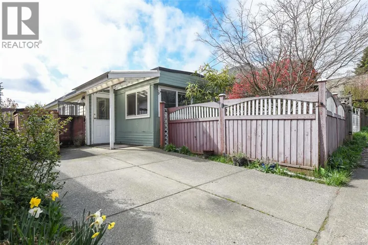 2723 Penrith Ave, Cumberland, British Columbia V0R1S0
