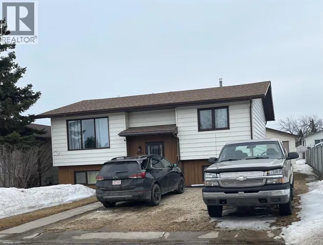 9405 124 Avenue, Grande Prairie, Alberta T8V5Y6
