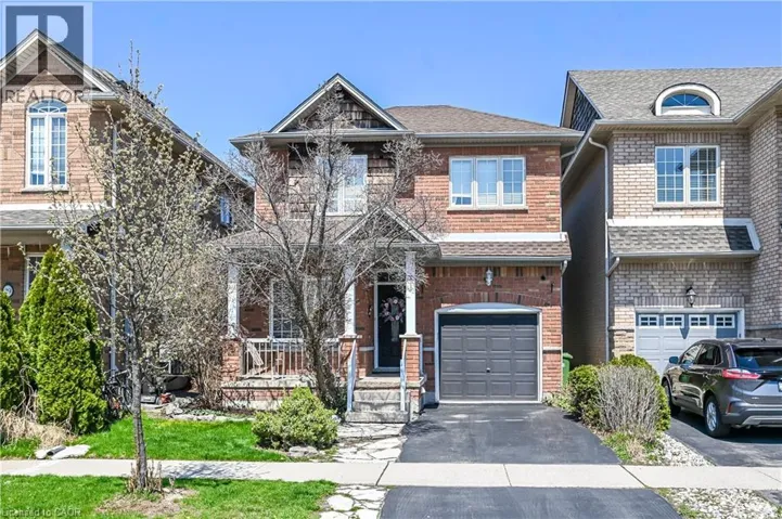 33 PANORAMA Way, Hamilton, Ontario L8E6C6