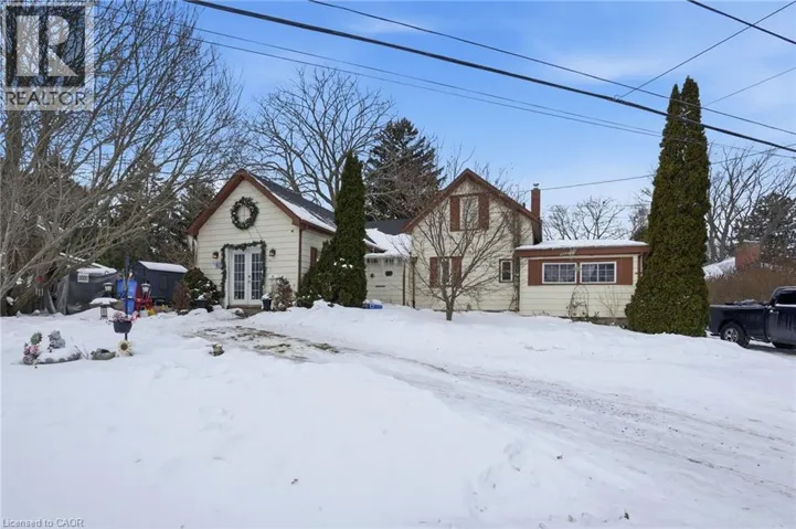 51 MOUNTAIN Avenue N, Hamilton, Ontario L8G3N6