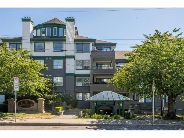207 1576 MERKLIN STREET, White Rock, British Columbia V4B5K2