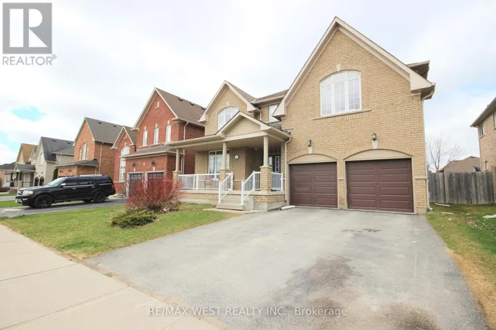 152 THE QUEENS BSMT WAY, Barrie (Innis-Shore), Ontario L4M0B5