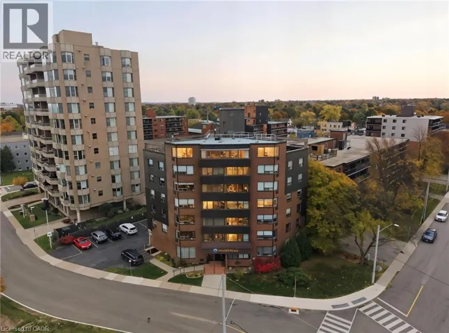 166 MOUNTAIN PARK Avenue Unit# 502, Hamilton, Ontario L8V1A1