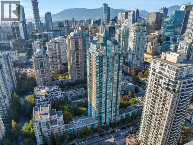 805 939 HOMER STREET, Vancouver, British Columbia V6B2W6