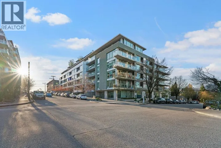 317 289 E 6TH AVENUE, Vancouver, British Columbia V5T0E9