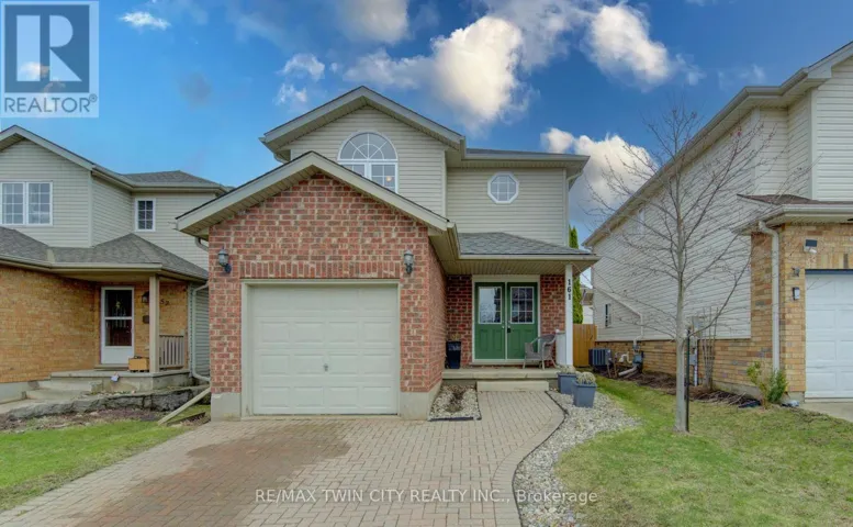 161 WINDFLOWER DRIVE S, Kitchener, Ontario N2E3S9