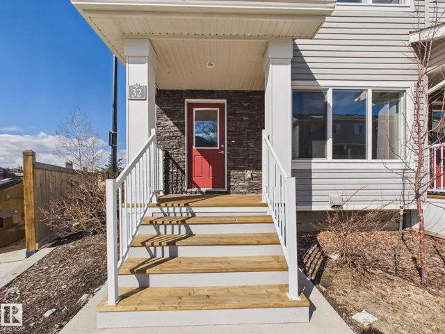 #32 2121 Haddow DR NW, Edmonton, Alberta T6R0W6