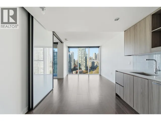 1587 87 NELSON STREET, Vancouver, British Columbia V6Z0E8