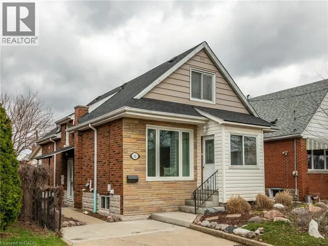 62 CROSTHWAITE Avenue S, Hamilton, Ontario L8K2V1
