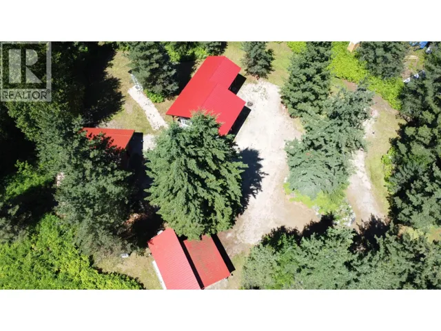 212 ISLAND VIEW Road, Nakusp, British Columbia V0G1R1