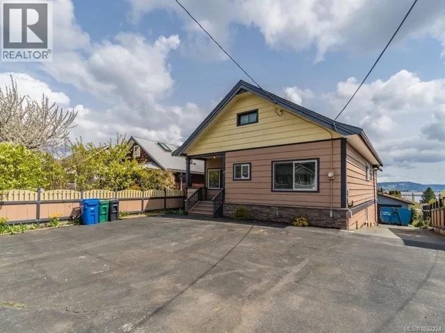 18 Gillespie St S, Nanaimo, British Columbia V9R4Y3