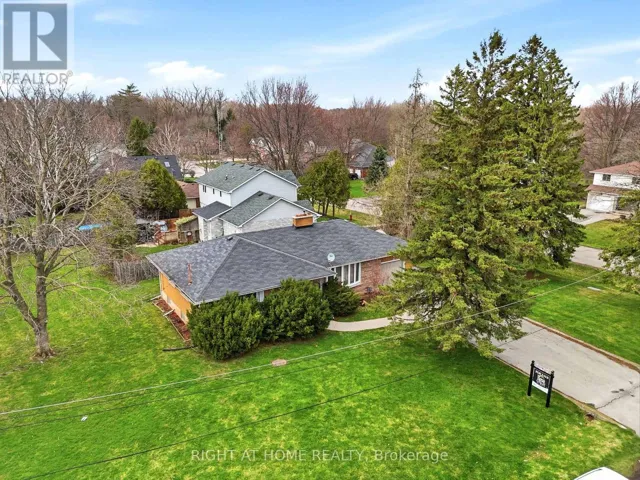13 WESTVIEW CRESCENT, Hamilton (Waterdown), Ontario L8B0E4