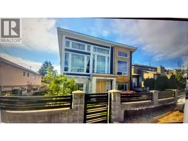 Ground Level 6190 6190 CLINTON ST., Burnaby, British Columbia V5J2M7