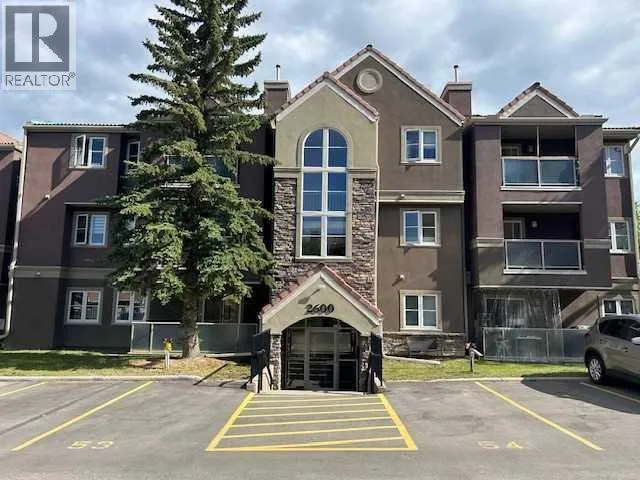2612, 3400 Edenwold Heights NW, Calgary, Alberta T3A3Y5