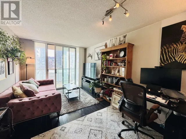 1010 - 323 RICHMOND STREET E, Toronto (Moss Park), Ontario M5A3R3