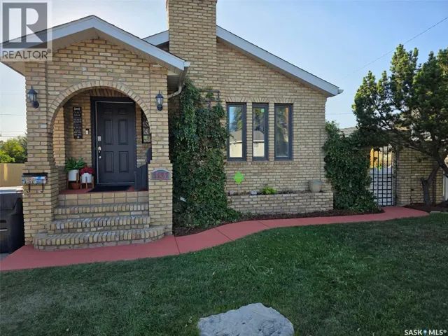 1131 111th STREET, North Battleford, Saskatchewan S9A2K4