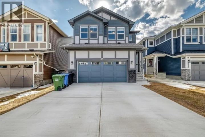 35 Lucas Terrace NW, Calgary, Alberta T3P1P9