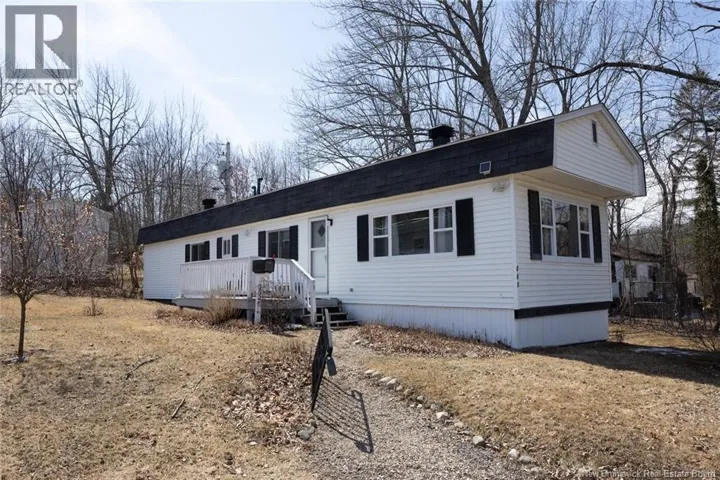 362 Fairmount Lane, Fredericton, New Brunswick E3B7P6