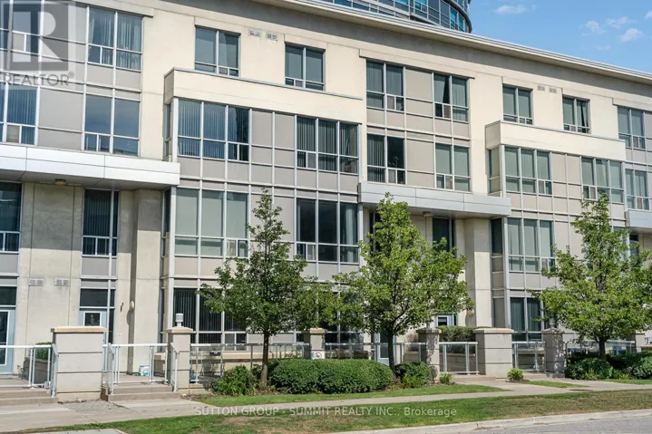 TH122 - 38 LEE CENTRE DRIVE, Toronto (Woburn), Ontario M1H3J7