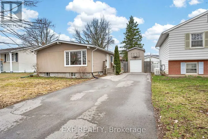 25 MCQUADE DRIVE, Quinte West (Trenton Ward), Ontario K8V2G2