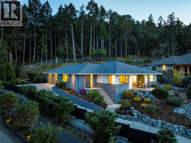 2441 Ainsley Pl, Nanoose Bay, British Columbia V9P9G9