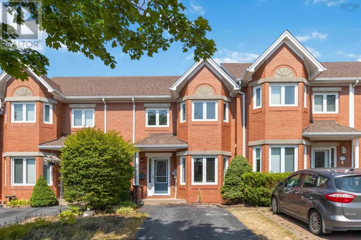 34 Trailwood Place, Halifax, Nova Scotia B3M3Y1