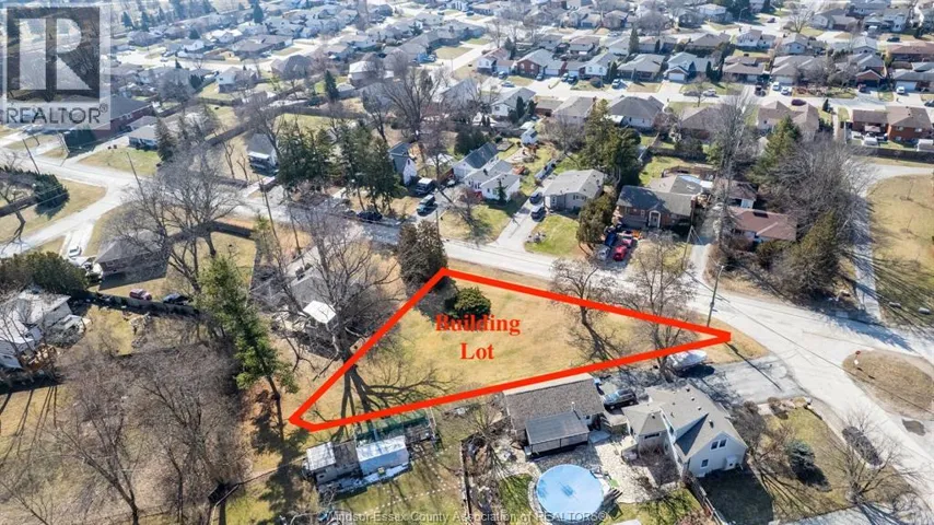 V/L MONTGOMERY DRIVE, LaSalle, Ontario N9H1E8